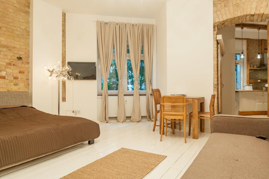 Smart Appart Insel Berlin Mitte Exterior photo